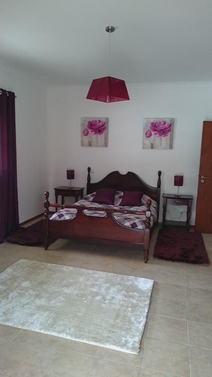 Casa Das Oliveiras Alvados Bilik gambar