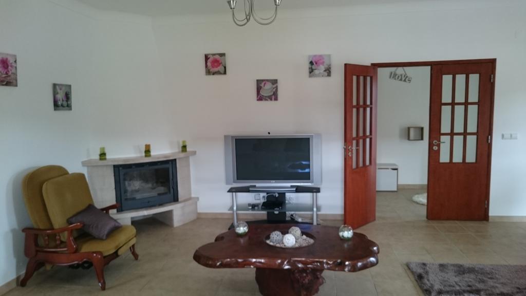Casa Das Oliveiras Alvados Bilik gambar
